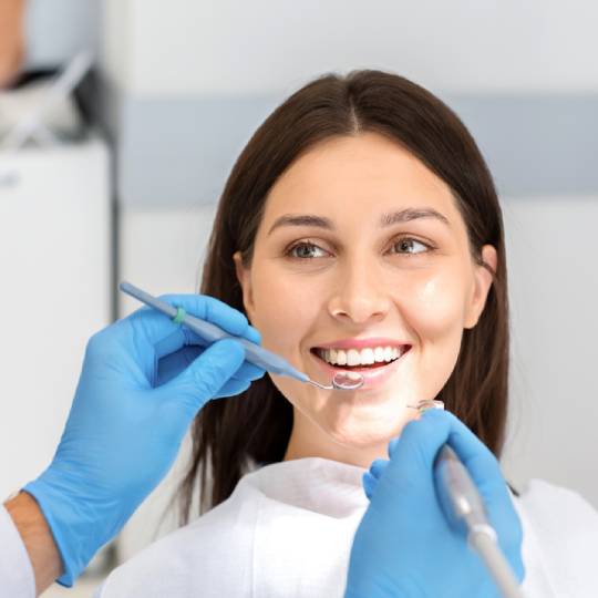 https://essemedicare.de/wp-content/uploads/2023/02/dental_2.jpg